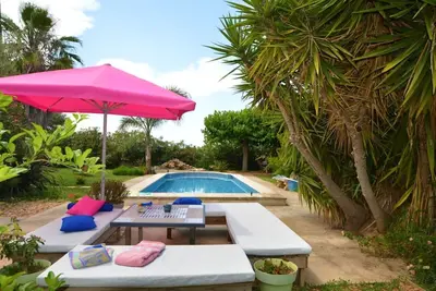 Image de Villa Avec Piscine 300 M. Plage Pour 9 Pers.