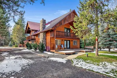 Image de Rustic Modern Home w/ Hot Tub & Peaceful surroundings