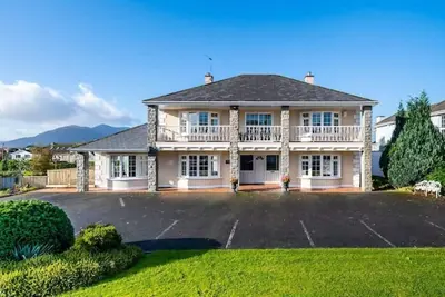 Image de Outstanding Luxurious House in Killarney- 5mins walk to Killarney Town Centre