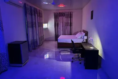 Image de Accra Beach Side 5 Bedroom Cozy Sparkle Home