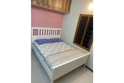 Image de Casablanca, 1 Bhk vibrant room with outdoor workstation