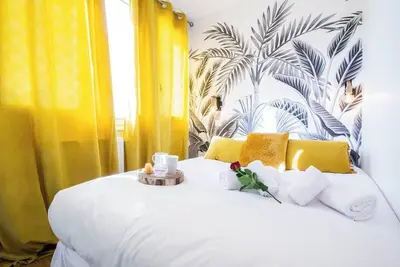 Image de Tahiti Beach 100 m du lac