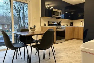 Image de Updated Home Near Indiana Dunes And National Park