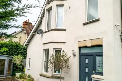 Image de Tree Of Life House, Number 27 Bere Lane, pet friendly in Glastonbury