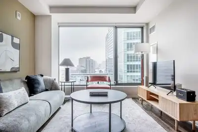 Image de Airy Chinatown/Theater District 2br w/ Gym & W/D, nr T, by Blueground