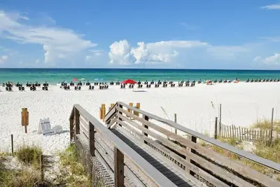Image de Relax bayside in beautiful Sandestin- minutes from white sandy beaches!