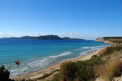 Image de Grecque Maisons de vacances dans l'oliveraie tranquile, piscine, vue sur la mer