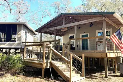 Image de Enjoy semi-seclusion on the beautiful Suwannee River