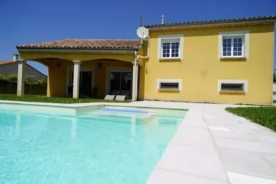 Image de Magnifique villa avec piscine et jacuzzi