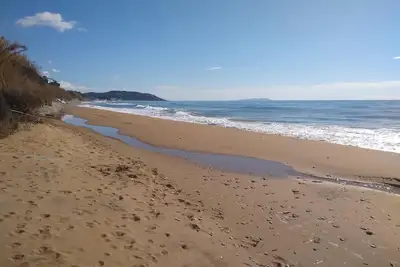 Image de Directly On The Sea Beautiful Apartment for 2 to 4 guests