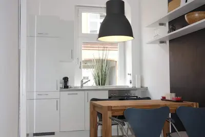 Image de \"Apartment VÖRN\" at Urban Stay Hamburg