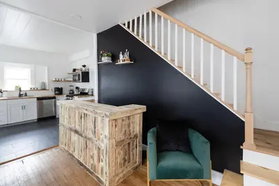 Image de Chic 4 Br: Minutes to Cleveland Clinic, Cwru & Uh!