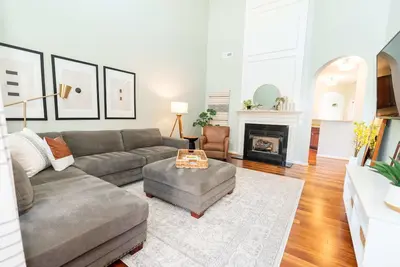 Work from Home Dream | 20mins to North Hills & Rtp