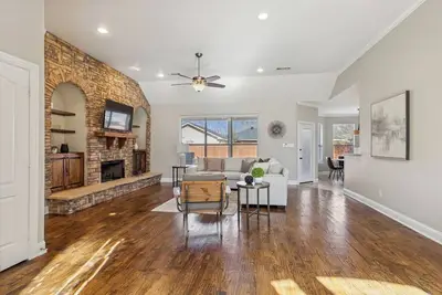 Image de Tch - Comfortable 4bd/2ba home in Flower Mound