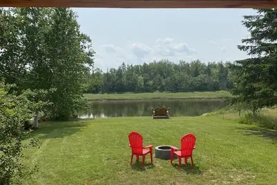 Image de Newly renovated tiny house on the banks of the Caraquet River