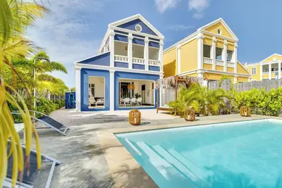 Image de Kas Azul - New water front villa with private pool