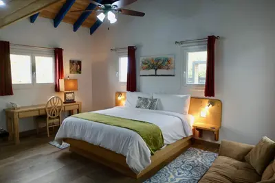 Image de Vacation Rental in Turks & Caicos a short walk to Long Bay Beach