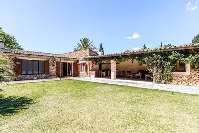 Image de Tranquil Mallorcan Villa | Amengual | 3 Bedrooms | Surrounded by Lovely Gardens & Private Pool | Sa Pobla