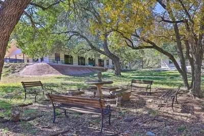 Image de Cliffside  - Rock Hounders' Paradise