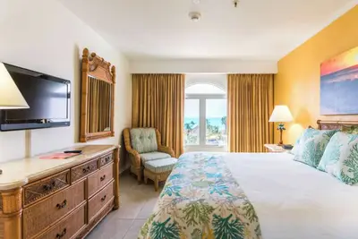 Image de Oceanfront Condo walk onto  Eagle Beach, the finest beach on Aruba.