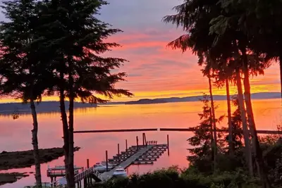 Image de 03 - Sunset Vista Cottage By The Sea at Alder Bay