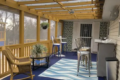 Image de Delightful, 4br 2. 5ba ranch style near Parks, trails, shops, malls, Restaurants.