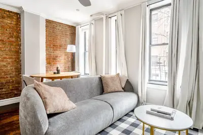Image de Lovely Nolita 1br w/ W/D, nr New Museum, by Blueground