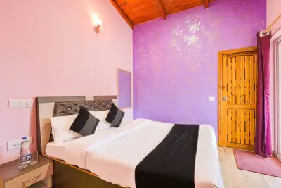 Image de Kasbah 3 Bhk - Naini Greens Bonfire, Parking, Food, Cook