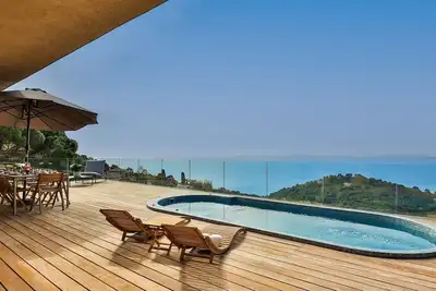 Image de Villa vue mer panoramique, hammam et piscine-spa