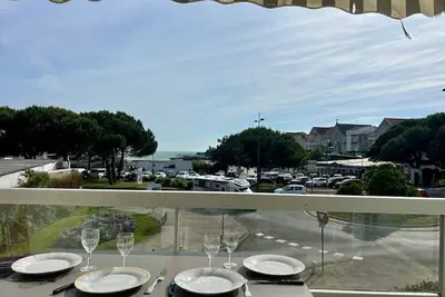 Image de Appartement 3 pièces proche de la plage avec parking