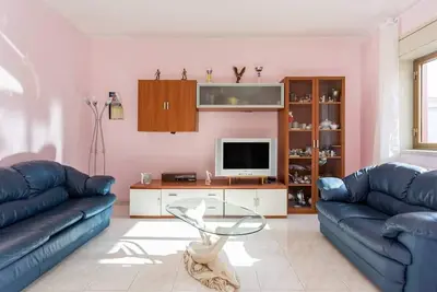 Image de Apartment in a strategic point 5 minutes from the sea 10 minutes from the center