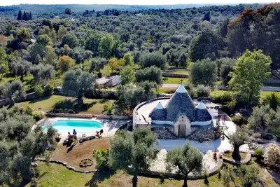 Image de Romantic trullo with private pool surrounded by nature