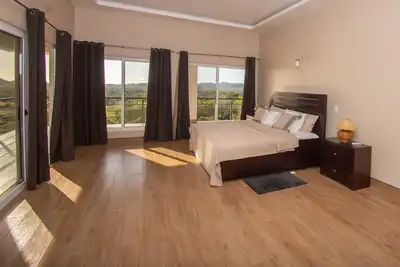 Image de Beautiful ocen view property with pool and jacuzzy