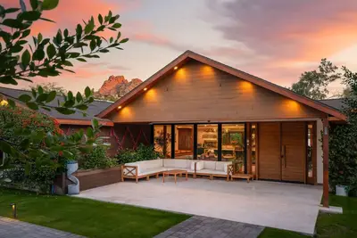 Image de Paradise Valley Family Resort Heated Pool Sauna Jacuzzi Golf Playground HotTub