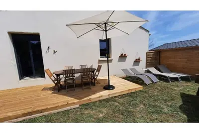 Image de Maison lumineuse avec jardin
