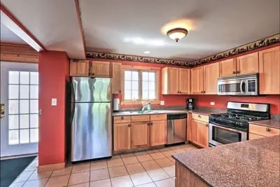 Image de Starved Rock Cabin, Sleeps 14!