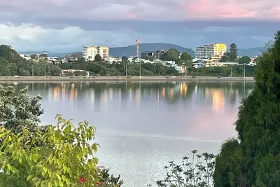 Image de Birdsong Haven stunning views and access to the walking/cycling track