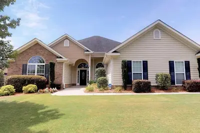 Image de Easy access 1 story Master's house w/hot tub