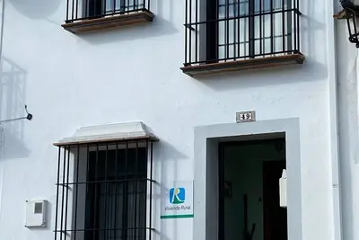 Image de Elegant and spacious rural house in Los Marines, 5 minutes from Aracena