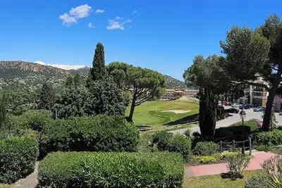 Image de Village Cap Esterel, Grand Studio (surface T2) face à l'Esterel