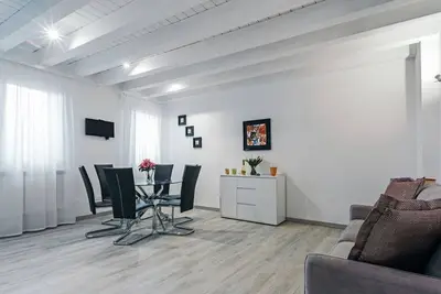 Image de Whole house in the most elegant and quiet area of San Marco