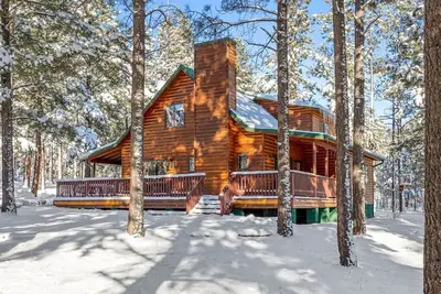 Image de The Ponderosa Cabin S