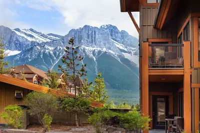 Image de Gorgeous large two-bedroom Condo with a View at Canmore’s Solara Resort and Spa