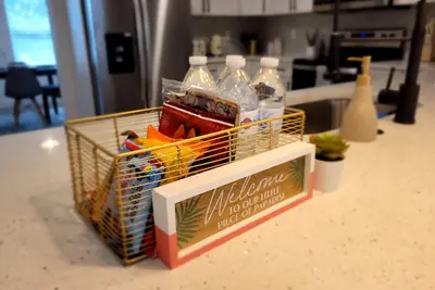 Image de Harbor Breeze Hideaway! - 4/2 - King size bed♔