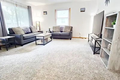 Image de Entire Home! -3 Bedroom Home in the Heart of Oshkosh