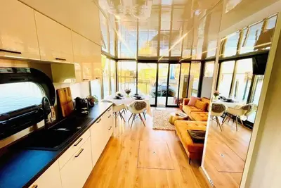 Houseboat for 5 guests with 75m² in Heiligenhafen (172289)