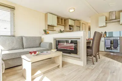 Image de A family holiday caravan is well-equipped with everything you will need for a memorable stay.