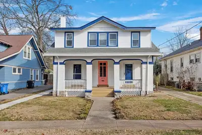 Image de This apartment is a 2 bedroom(s), 2 bathrooms, located in Lexington, Ky.