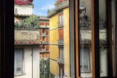 Image de Apartment above the rooftops in the heart of Florence. (S. Croce/Uffizzi)