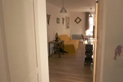 Appart n°3 : rez de chaussée, Meublé de qualité pour 2 à 3 personnes